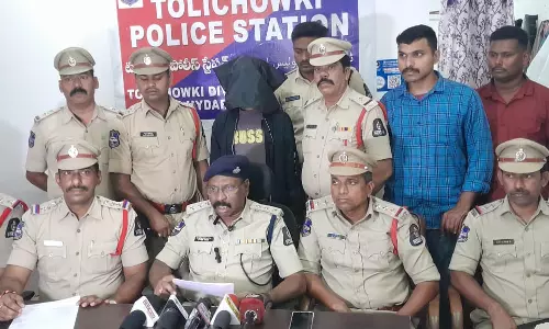 Row over Mobile Phone to Make Reels Results in Auto Driver’s Murder in Tolichowki; 1 Held