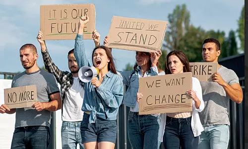 Denim Diplomacy, Jean-IUS At Work