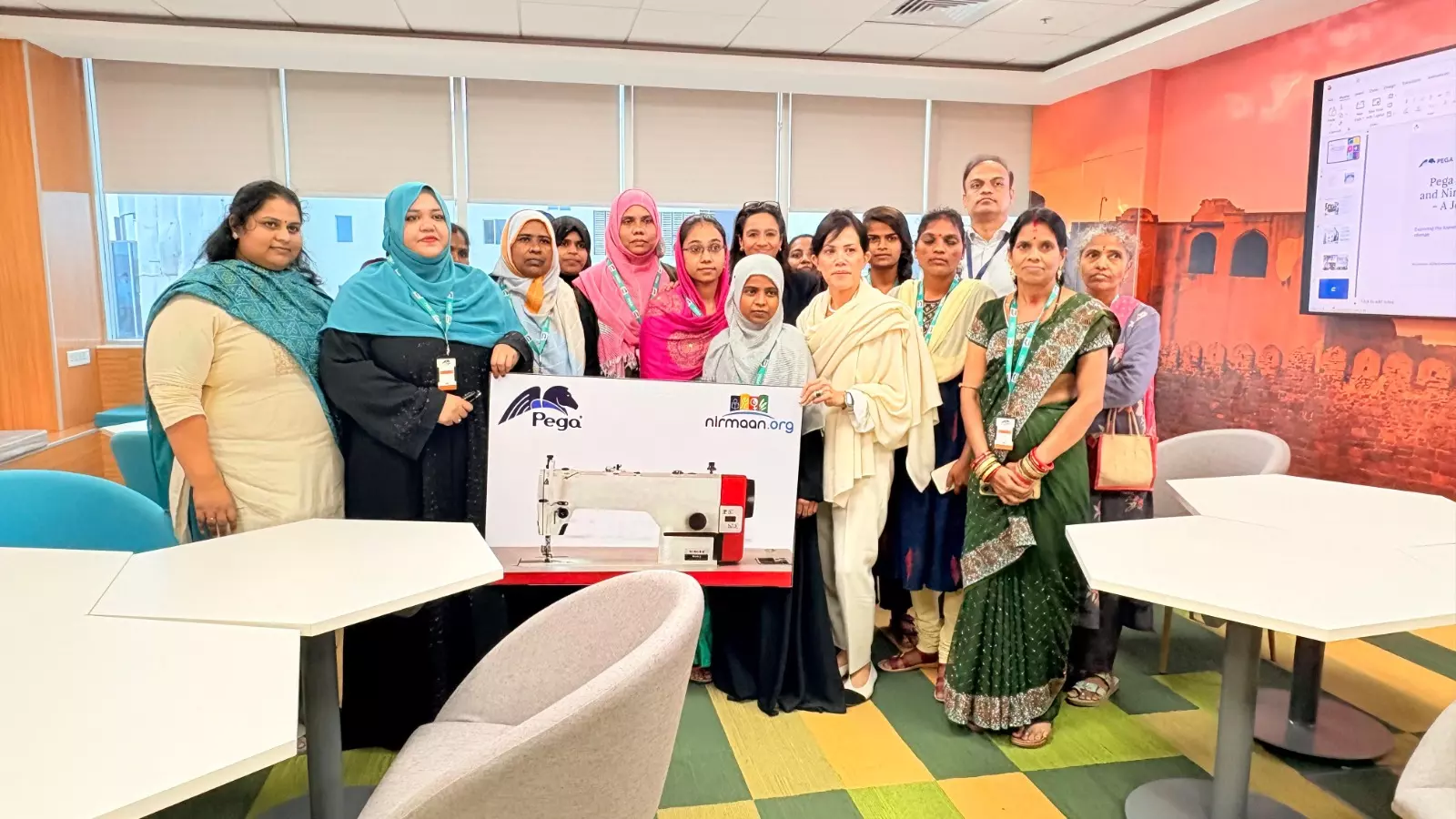 Pegasystems CPO Meets Women Entrepreneurs of Sewing Machine Initiative Pegasystems CPO Meets Women Entrepreneurs of Sewing Machine Initiative