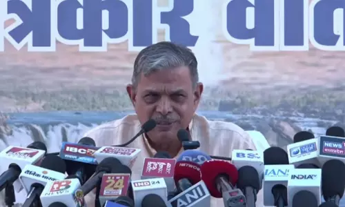 RSS Rebuffs Congress Prez’s Demand To Ban Sangh