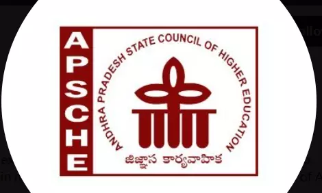 High-End Technology To Make Healthcare Accessible To All: APSCHE Chairman