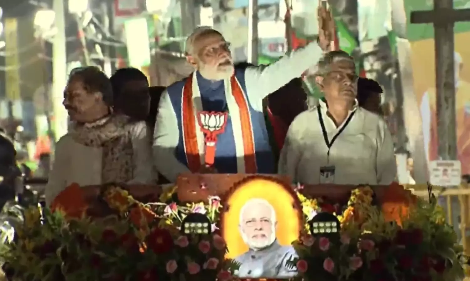 PM Modi Leads Mega Roadshow in Patna