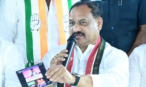 Telangana Leaders Clash Over Elections