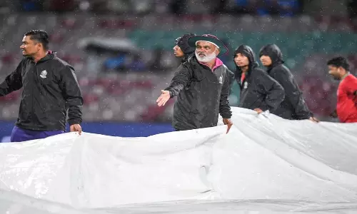 Live Womens WC Ind Vs SA: Rain Delays play