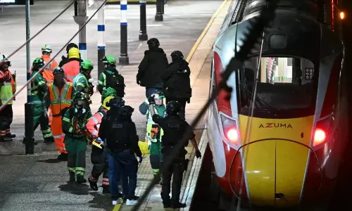 Two in Critical Condition After Mass Stabbing on London-Bound Train Two in Critical Condition After Mass Stabbing on London-Bound Train