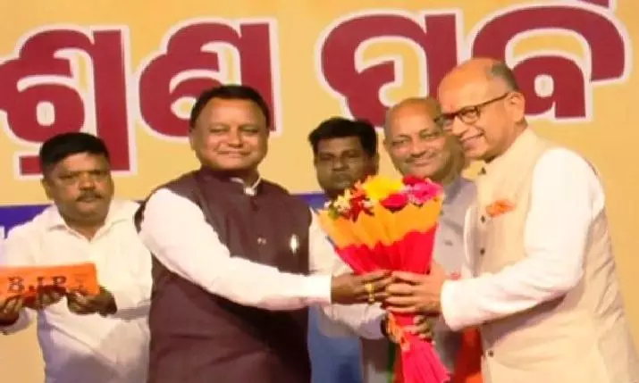 Jolt to BJD: Senior leader Amar Patnaik Joins BJP as Naveen Launches Nuapada Campaign Jolt to BJD: Senior leader Amar Patnaik Joins BJP as Naveen Launches Nuapada Campaign