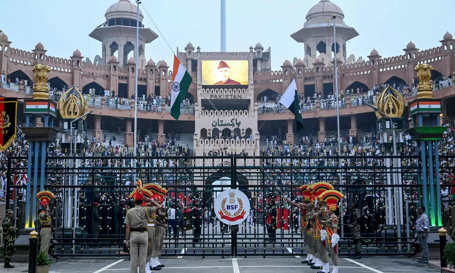 Indian Sikh Pilgrims Enter Pakistan, First Major Crossing Since May Conflict