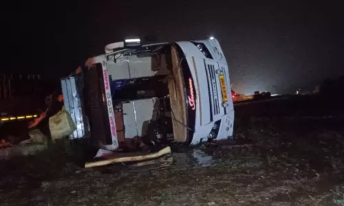 Two Killed in Separate Bus Accidents in AP