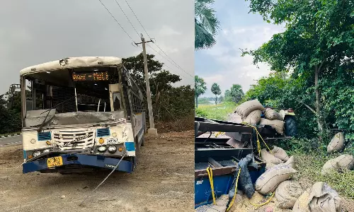 10 Injured as TSRTC Bus Rams Tractor in Karimnagar