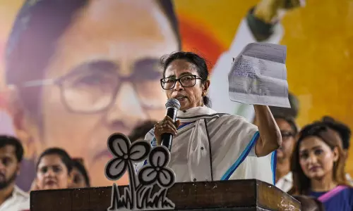 Mamata, Abhishek Lead Kolkata Rally Against SIR Plans