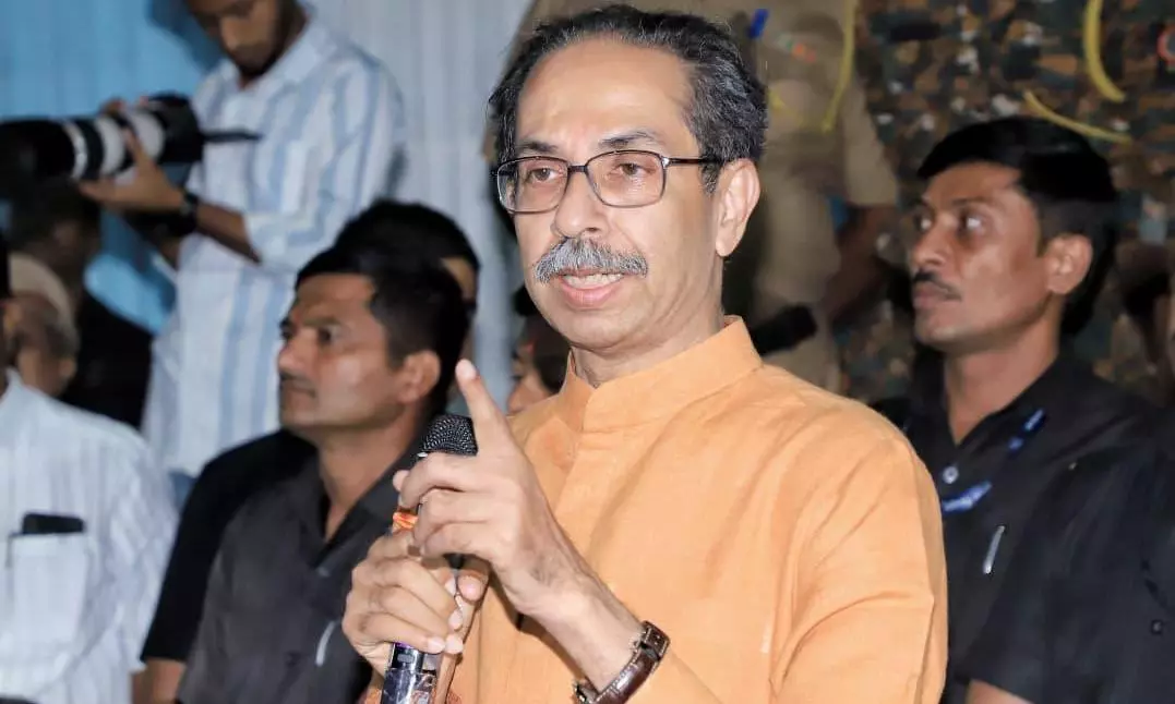 Fadnavis Busy in Bihar Leaving Maharashtra Farmers in Distress: Uddhav Thackeray Fadnavis Busy in Bihar Leaving Maharashtra Farmers in Distress: Uddhav Thackeray