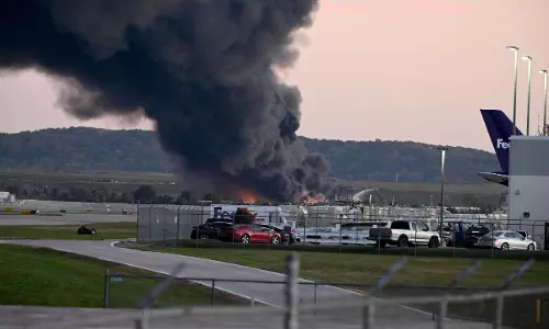 Seven Dead, 11 Injured in UPS Cargo Plane Crash in US