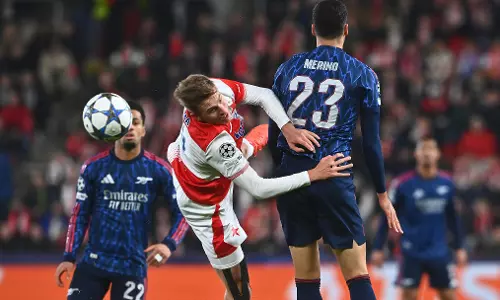 Merino Brace Sends Arsenal Past Slavia In Champions League