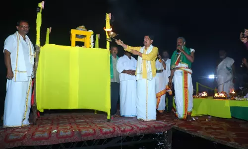 Sea Harathi Dazzles Devotees at Manginapudi Beach