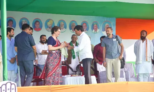 Priyanka, Ponguleti Hit Campaign Trail in Bihar