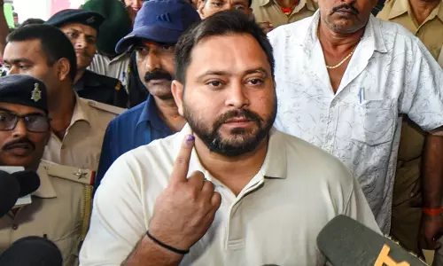 Vote in Interest of Democracy, Constitution, Humanity: Tejashwi Vote in Interest of Democracy, Constitution, Humanity: Tejashwi