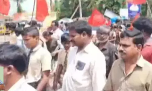 Protests Erupt Over Ramachandrapuram’s Exclusion From Kakinada District