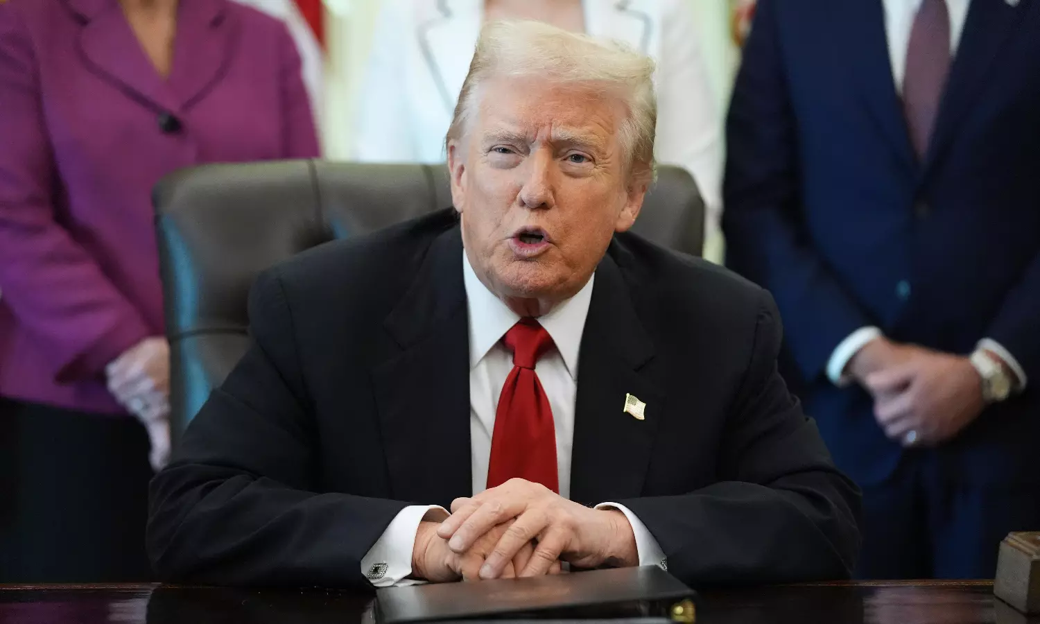 Trump Again Claims He Stopped India-Pakistan Conflict Through Tariffs Trump Again Claims He Stopped India-Pakistan Conflict Through Tariffs