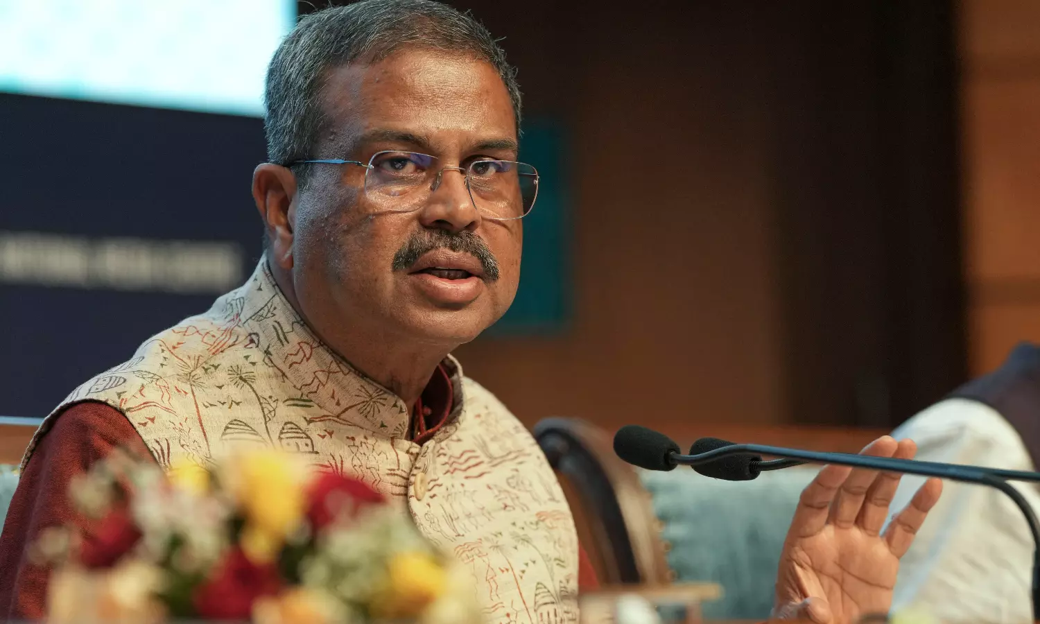 Dharmendra Pradhan Calls High Turnout in Bihar Polls Pro-Incumbency Vote