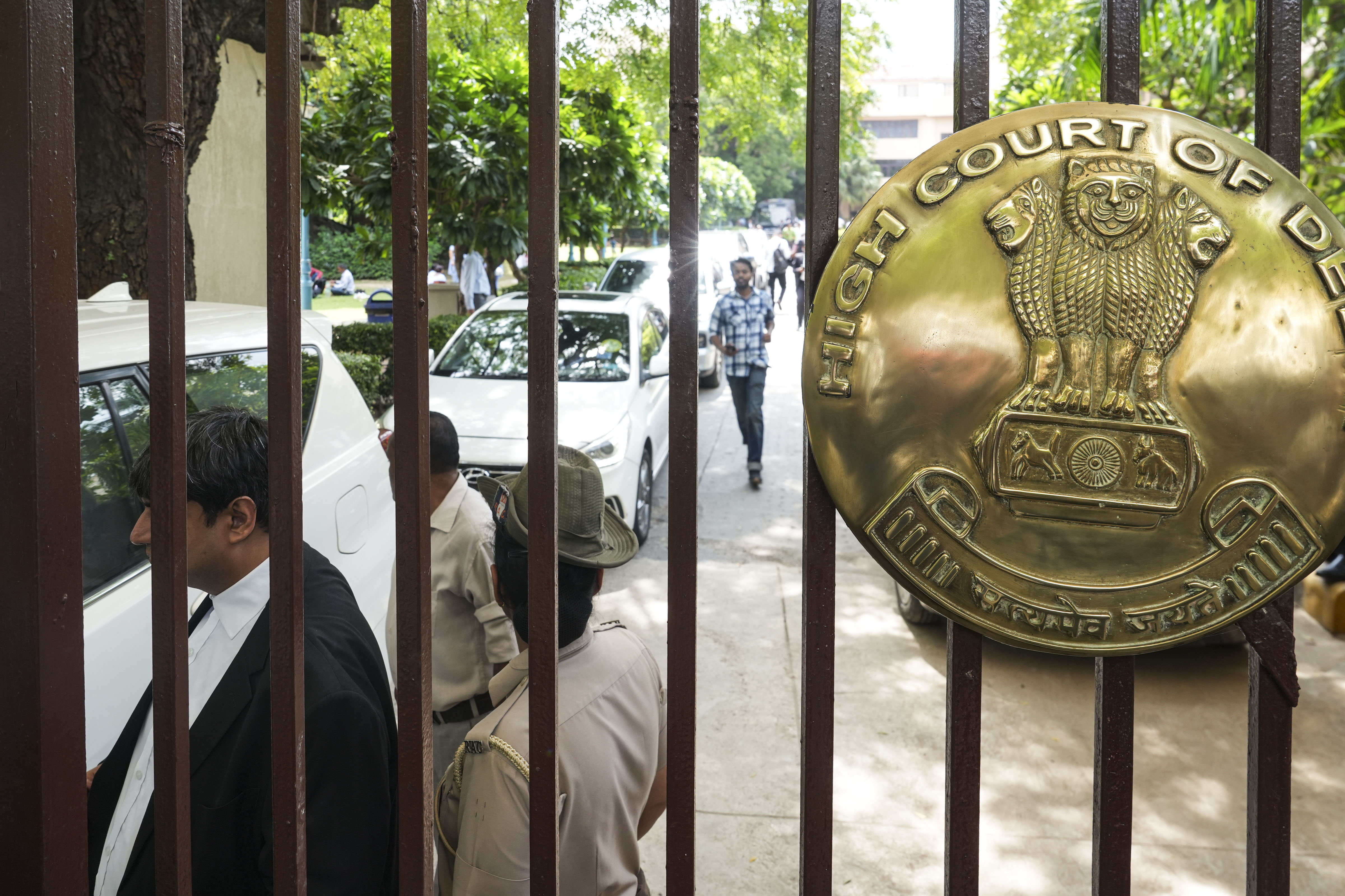 Delhi HC Rules Against Barring Students for Attendance Shortage