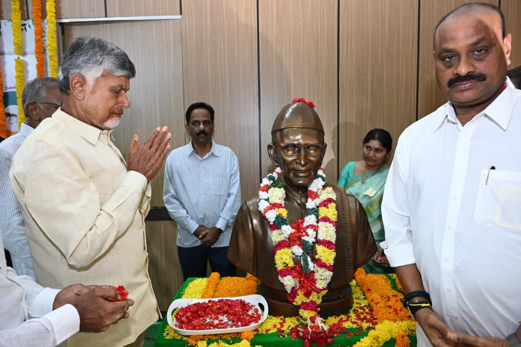 Andhra Pradesh Minister Asks University to Focus on Doubling Farmer Incomes