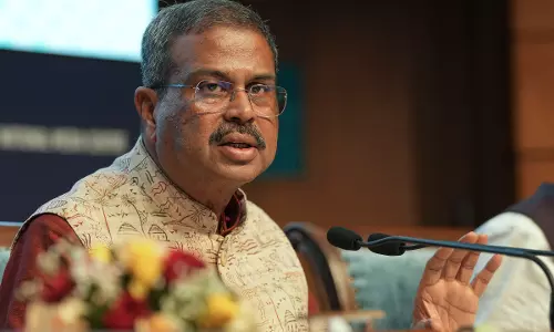 Dharmendra Pradhan Calls High Turnout in Bihar Polls Pro-Incumbency Vote