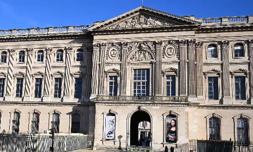 France Mourns Stolen Crown Jewels as Colonial Past Resurfaces