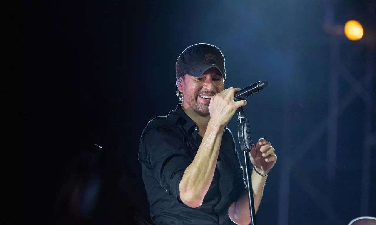 Enrique Iglesias India Tour 2025 By EVA Live Generates 10 Million USD For Maharashtra Tourism