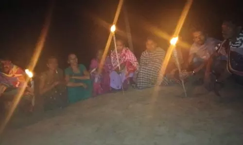 With No Power, Dabbalapadu Still Relies on Kagadalu Torches