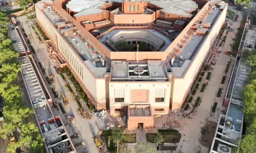 DC Edit | If Parl Sits Longer, Will It Work?