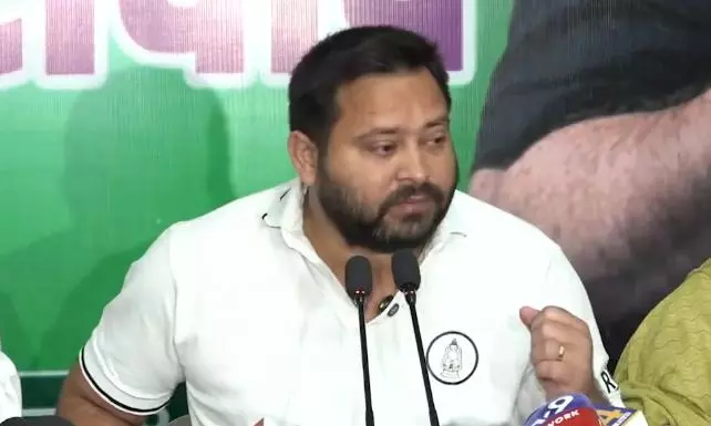 Tejashwi Slams PM Modi for Negative Politics Tejashwi Slams PM Modi for Negative Politics