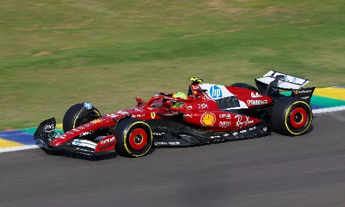 Lewis Hamilton Says His Ferrari Dream is Also a Nightmare