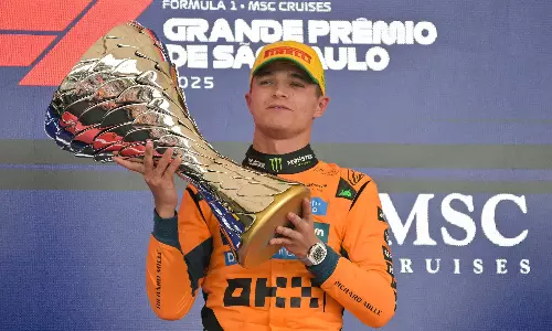 Lando Norris Wins F1s Brazilian Grand Prix To Extend His Lead With 3 Races Left