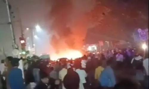 8 Die in Blast Near Delhi’s Red Fort