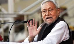 Nitish turns up at JD(U) war room as Bihar votes in second phase