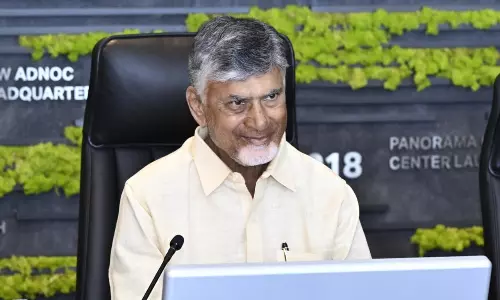 AP CM Asks Officials to Send Alerts to Traffic Violators before Issuing Challans AP CM Asks Officials to Send Alerts to Traffic Violators before Issuing Challans