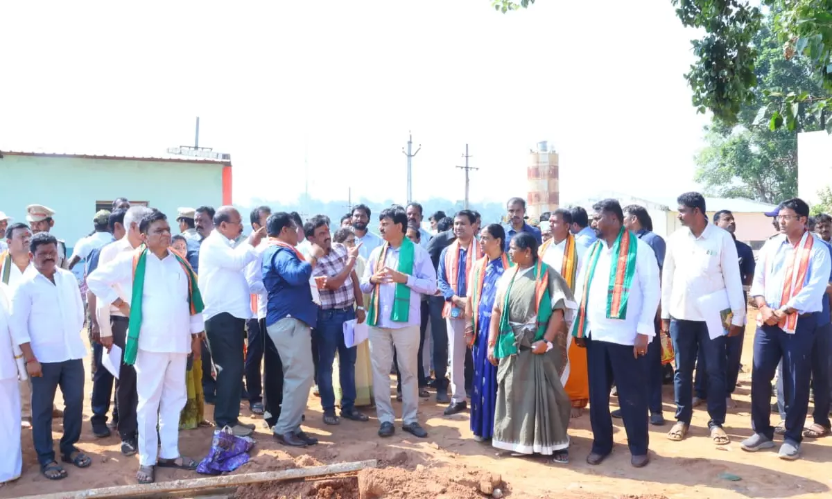 Ponguleti Inspects Medaram Works, Sets Dec 15 Deadline for Bridges