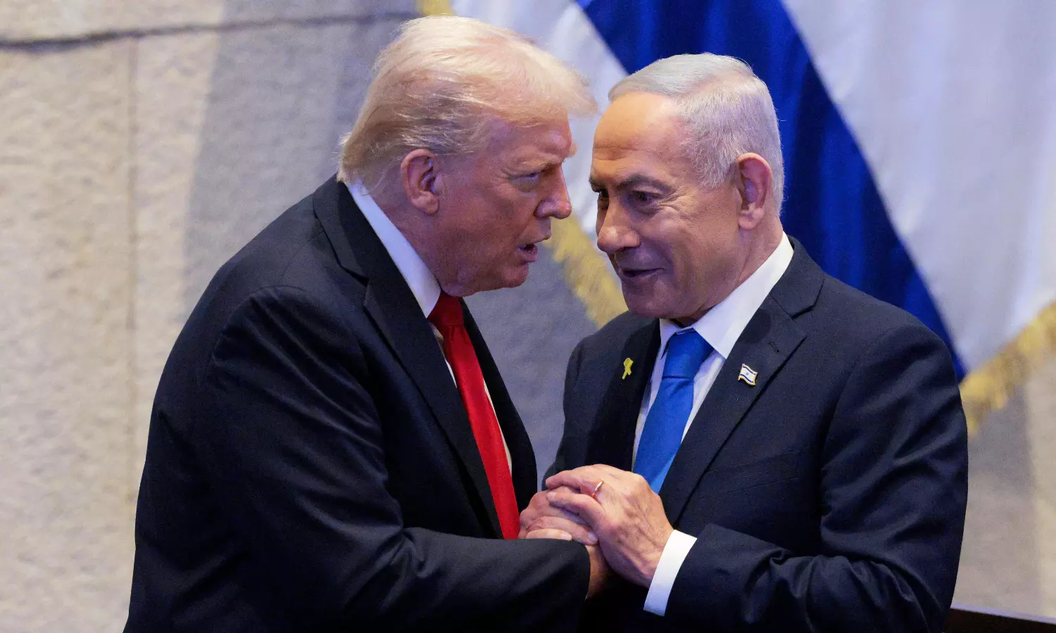 Trump Calls on Israel to Pardon Netanyahu, Raising Concerns About US Interference
