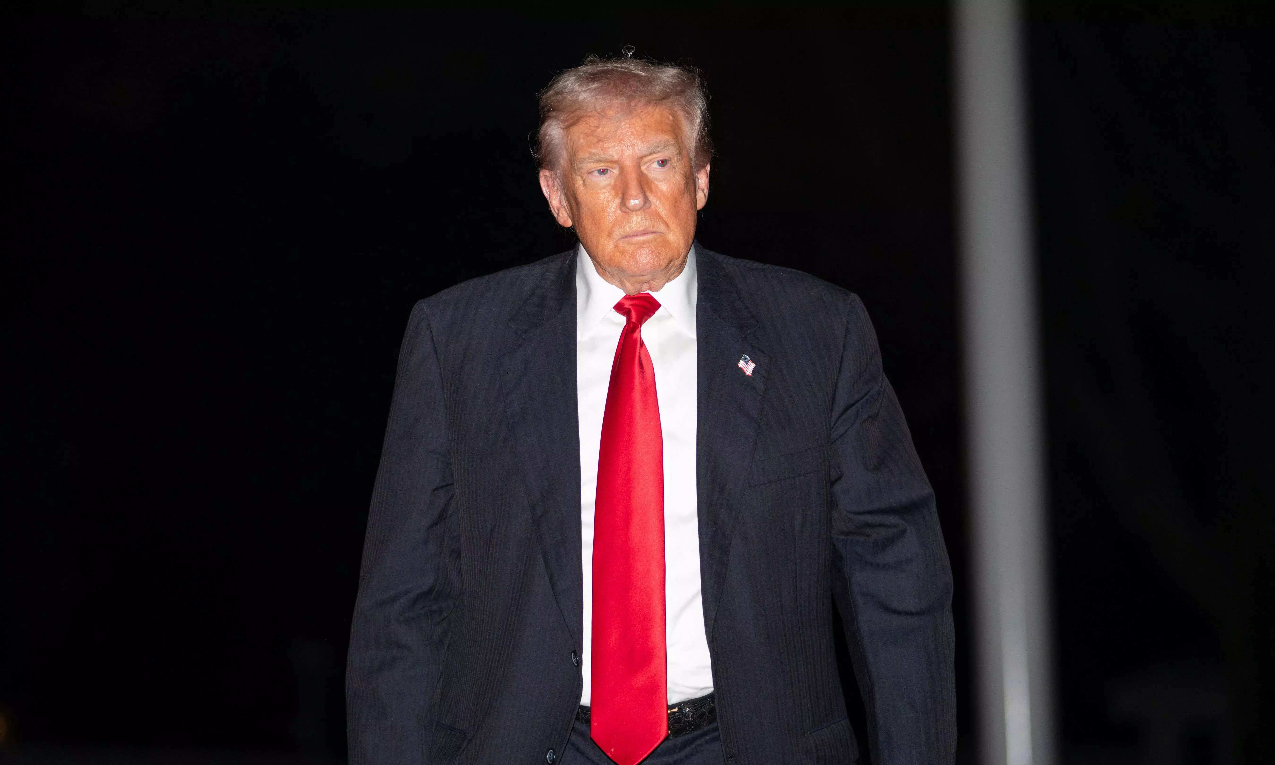 Trump Canta Vitória em Meio a Crise: EUA à Beira do Fim do Shutdown Mais Longo!