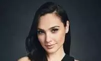 Gal Gadot Wins Israel’s Genesis Prize For Her Wartime Support Gal Gadot Wins Israel’s Genesis Prize For Her Wartime Support