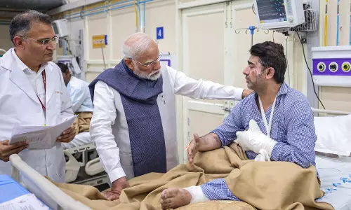 Modi Visits Red Fort Blast Survivors