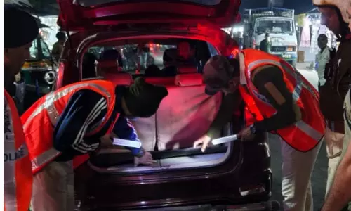 Cops Intensify Security Checks in Balanagar