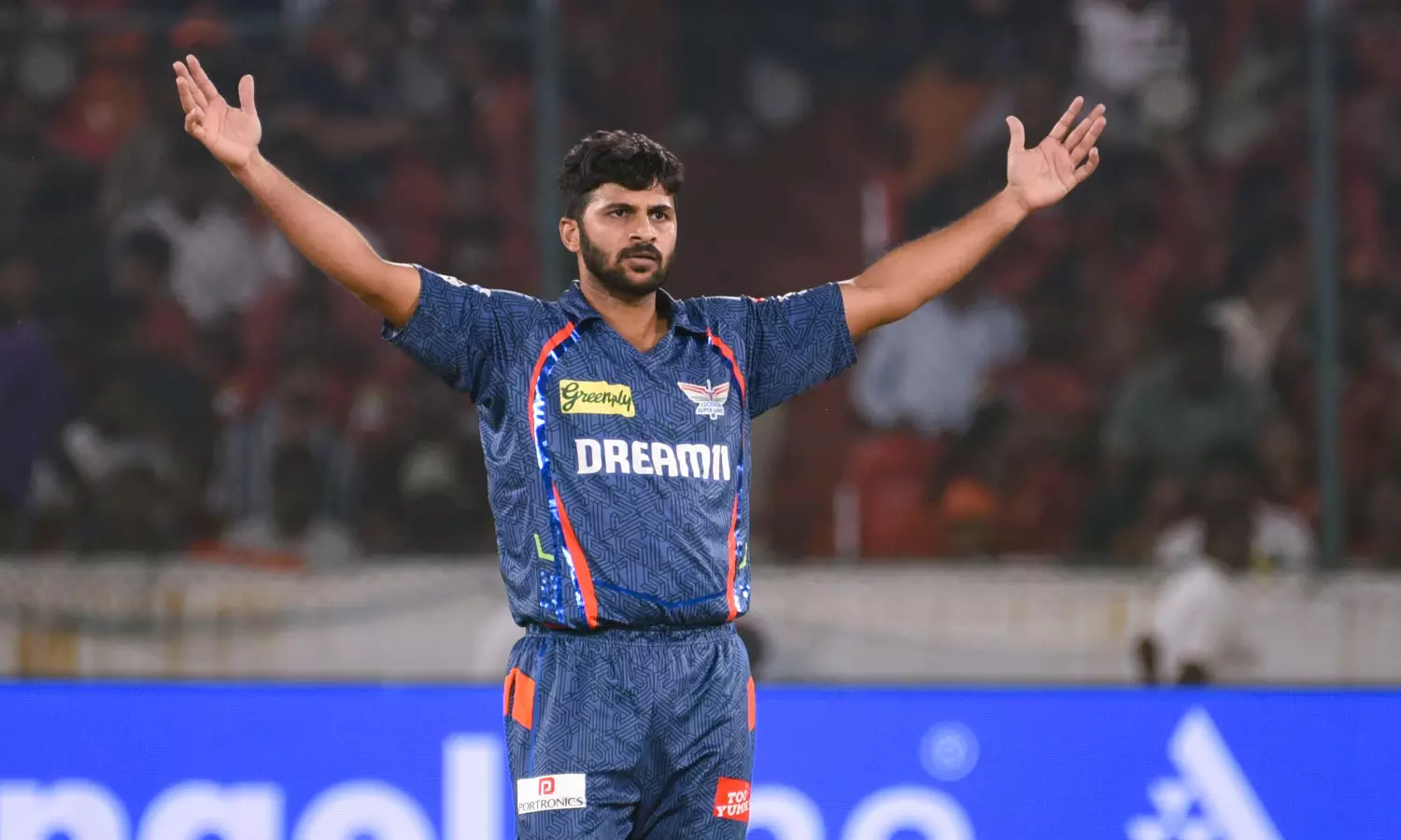 IPL: LSG Trade Shardul Thakur to Mumbai Indians for ₹2 Crore