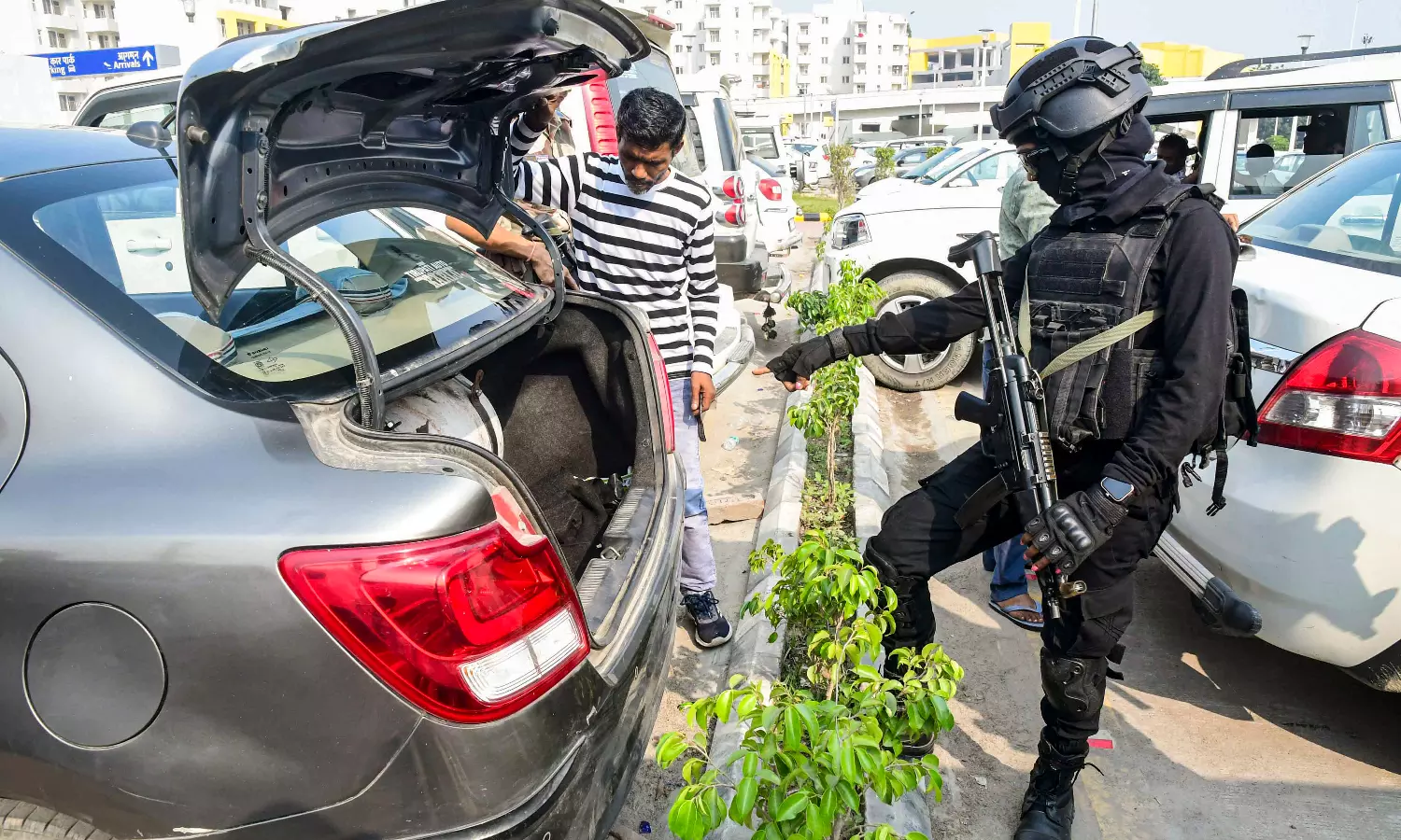 Delhi Passengers Urged to Reach Stations, Airport Early Amid Heightened Security