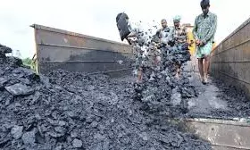 Miners Protest Over High Royalty Charges In Nandyal