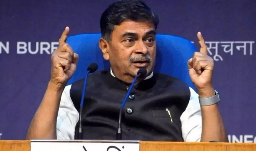 BJP Suspends Raj Kumar Singh, Katihar Mayor Wife Over Anti-Party Acts BJP Suspends Raj Kumar Singh, Katihar Mayor Wife Over Anti-Party Acts