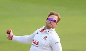 Harmers 4-For Puts South Africa Back In The Game; India 12 Ahead At Tea