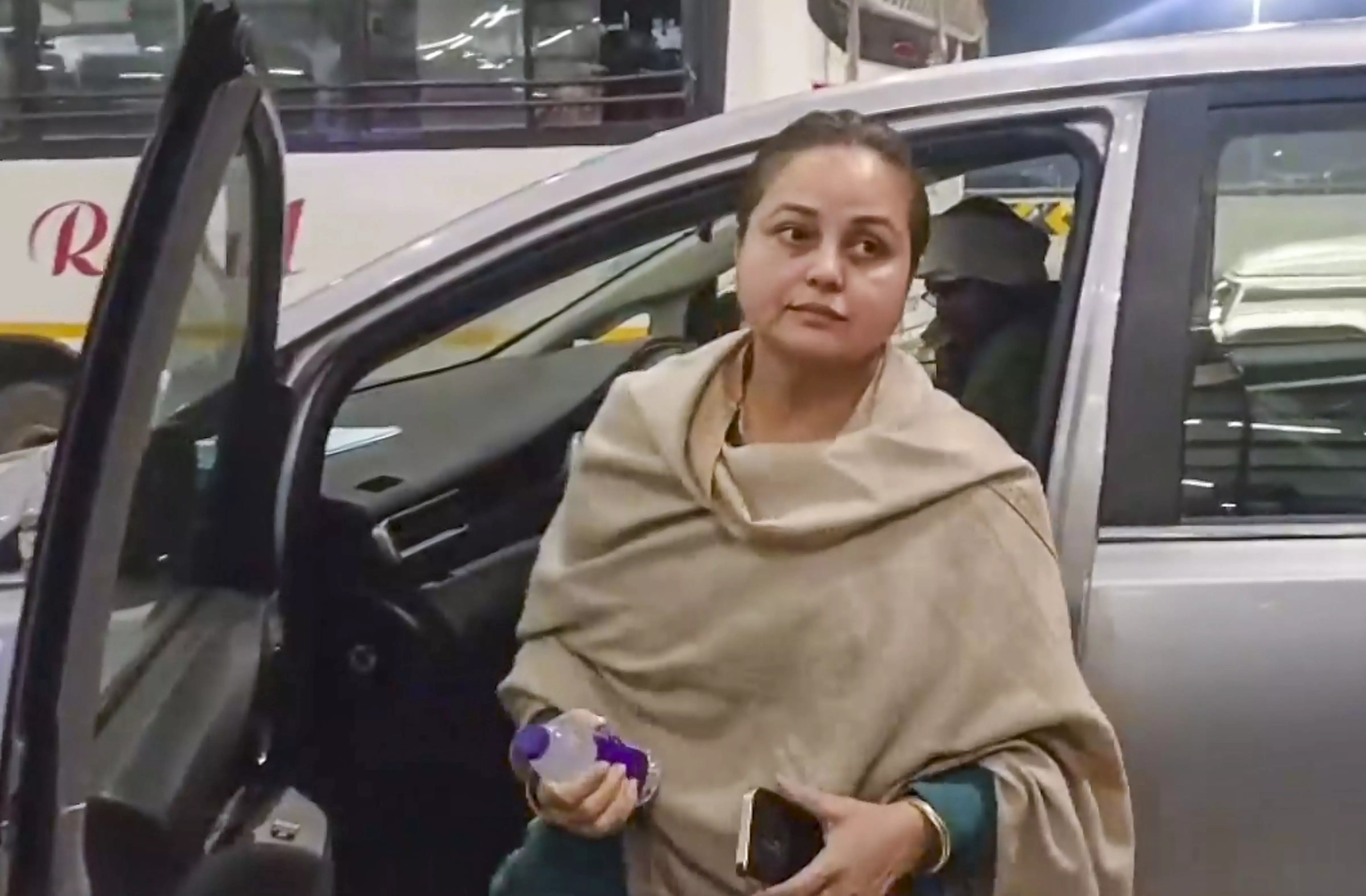 Rohini Acharya Says She was Thrown out by Yadav Family