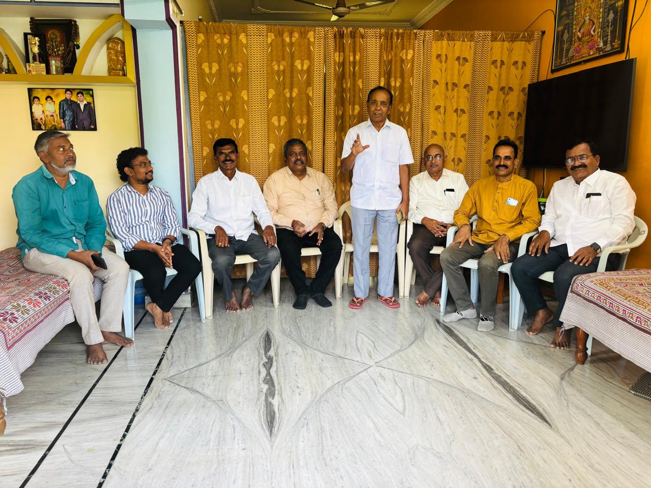 Activists Accuse KCR of Destroying Warangal, Demand Development