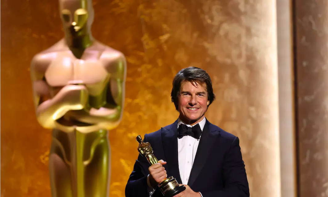 Tom Cruise Receives Honorary Oscar For illustrious Career